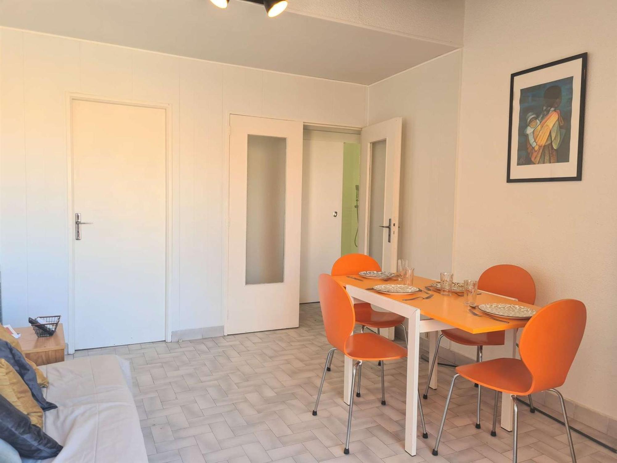 Appartement T2 Avec Parking Et Acces Direct A La Plage - Fr-1-249-129 Agde Ngoại thất bức ảnh