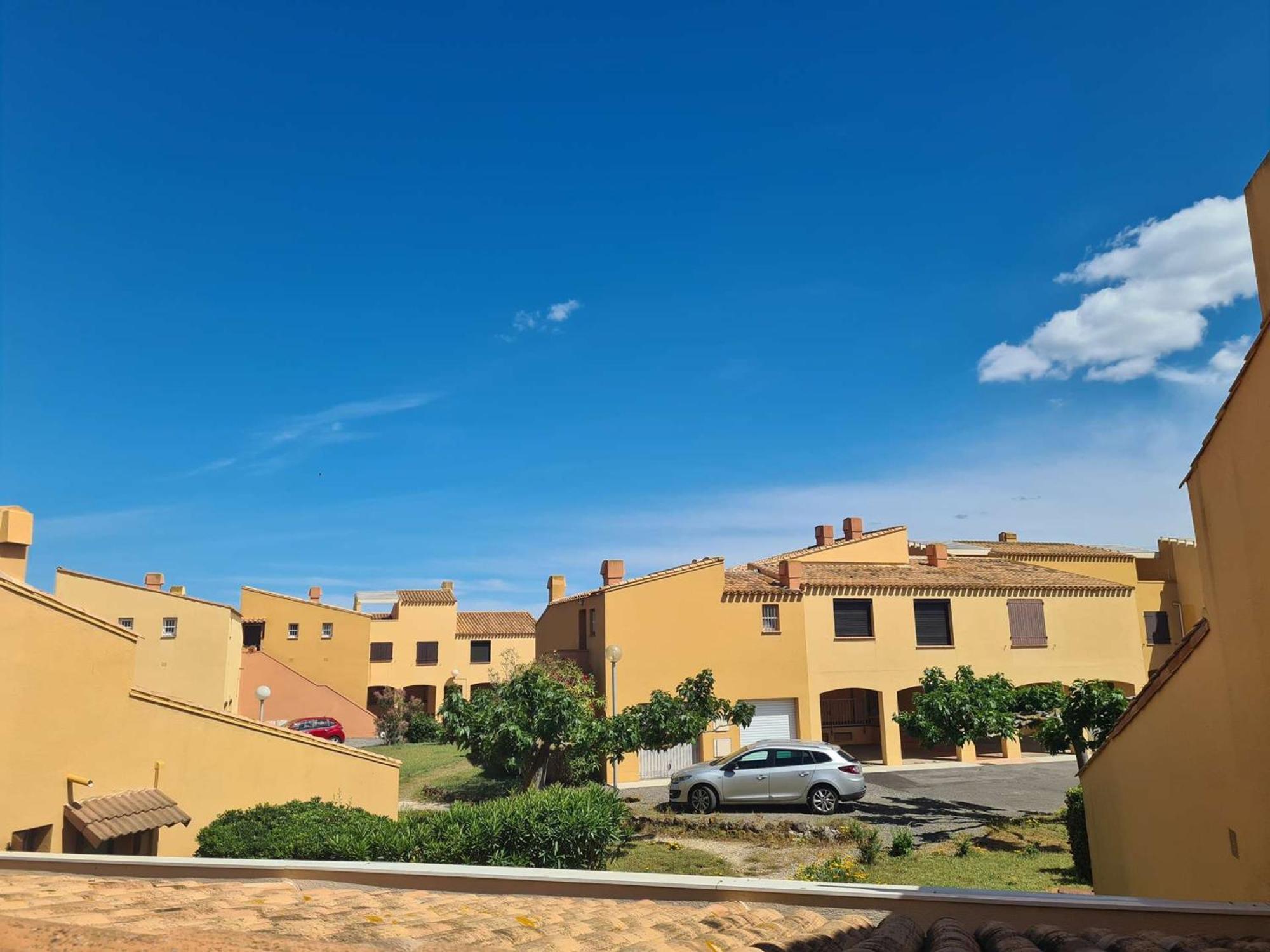 Appartement T2 Avec Parking Et Acces Direct A La Plage - Fr-1-249-129 Agde Ngoại thất bức ảnh